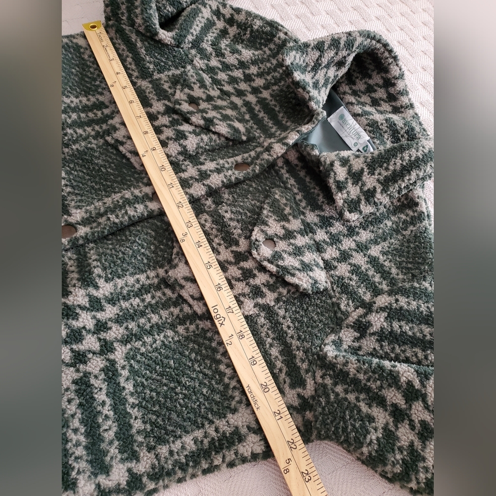 Aventura Helena Fleece Plaid Shacket Jacket - Green - Picture 10 of 14